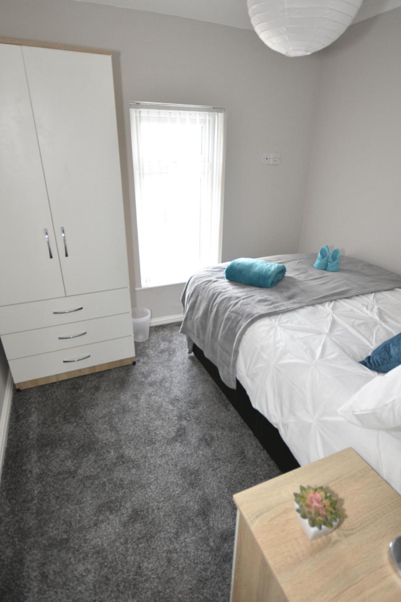 Townhouse @ Penkhull New Road Stoke Hotel Buitenkant foto